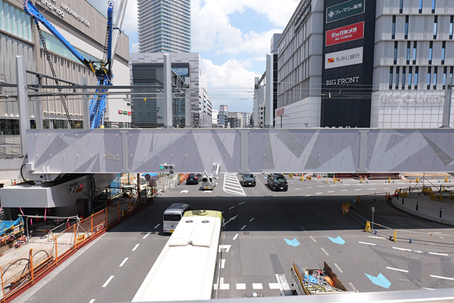 様々な制約の中導きだされた下路式の高架橋